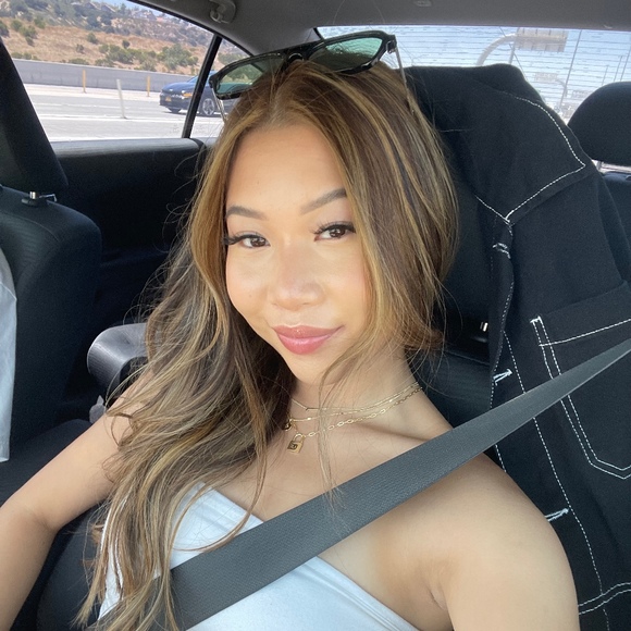 Meet your Posher, Jocelyn - Picture 1 of 1